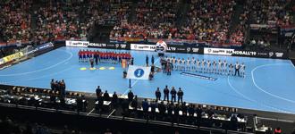 Smiles, professionalism and positive influences for handball